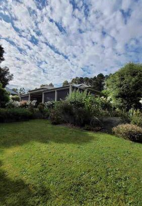 Ballarat East Apartment | 260 m² Apartment ∙ 4 bedrooms ∙ 8 guests