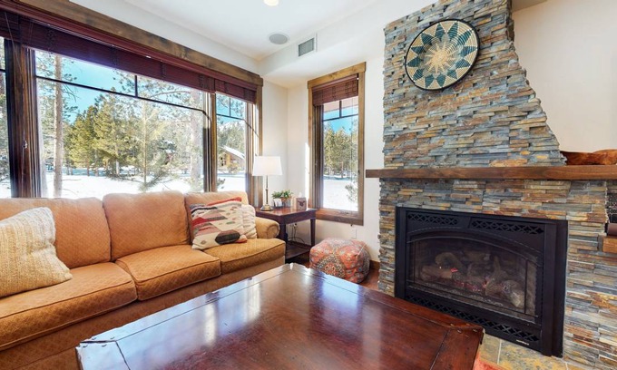 Woodwinds House | 260 m² House ∙ 4 bedrooms ∙ 11 guests