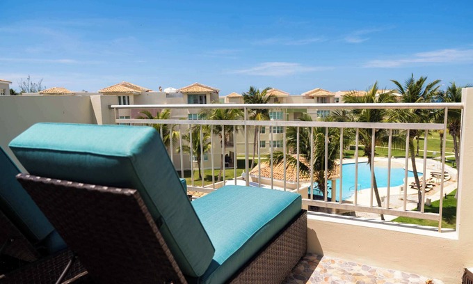 Jobos Condo | #28 Jobos Beach 4BR-3BA Penthouse w RooftopTerrace