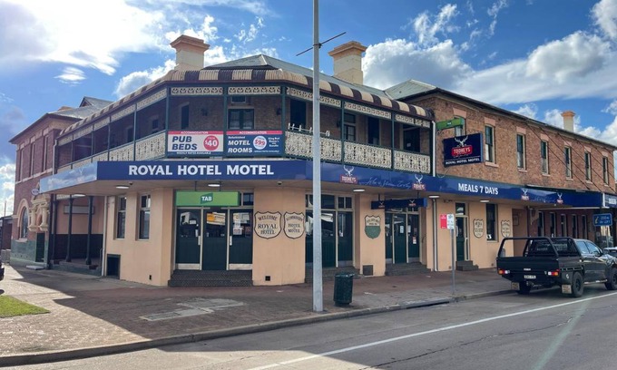 Scone Hotel | 28 m² Hotel ∙ 5 guests