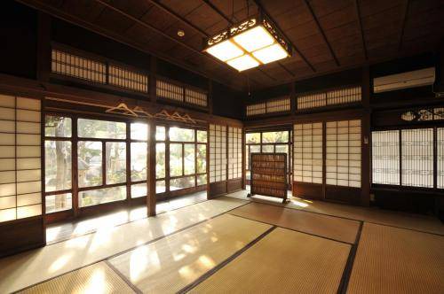 Kanakura Cho House | 280 m² House ∙ 2 bedrooms ∙ 8 guests