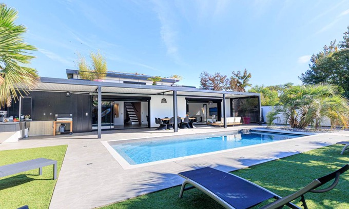 Labenne-Ocean Villa | 280 m² Villa ∙ 5 bedrooms ∙ 10 guests