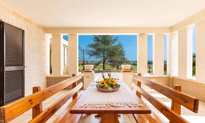 Martina Franca Cottage | 2845 Trulli Carvaloo by BarbarHouse
