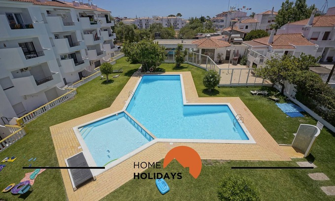 Areias de Sao Joao Apartment | #295 Beco do Sol 29A by Home Holidays