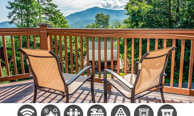 Wears Valley Cabin | 297 m² Cabin ∙ 3 bedrooms ∙ 12 guests