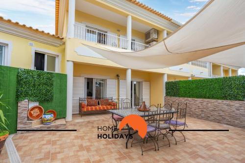 Albufeira House | #298 Villas Luz H by Home Holidays
