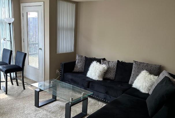 Ohio City Apartment | 2bd/2ba Riverfront City View Apt