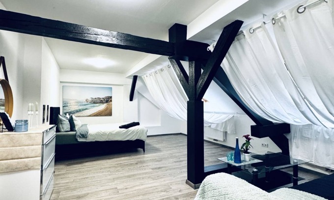 Klosterneuburg Apartment | 2BR&1LR Apt. Suitable for 5P, Peaceful Stay