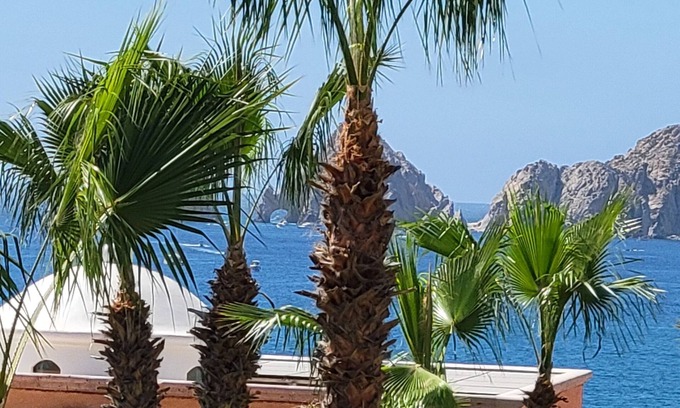 Cabo Bello Condo | 2BR/2BA Cabo Condo, on Beach with Ocean and Pool Views