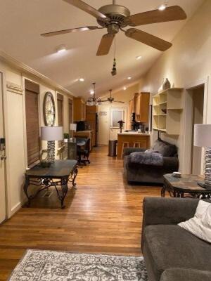 North Little Rock House | 2br home with patio near lakes and walking trails