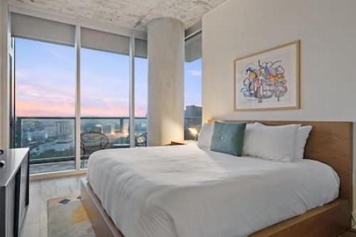 Rainey Street Historic District Apartment | 2BR Lux Highrise + Austin + Vibrant Rainey St