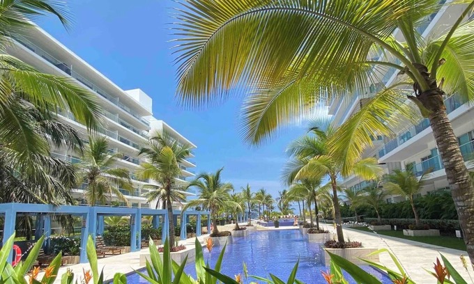La Boquilla Apartment | 2BR Luxury Beachfront with Direct Beach Access