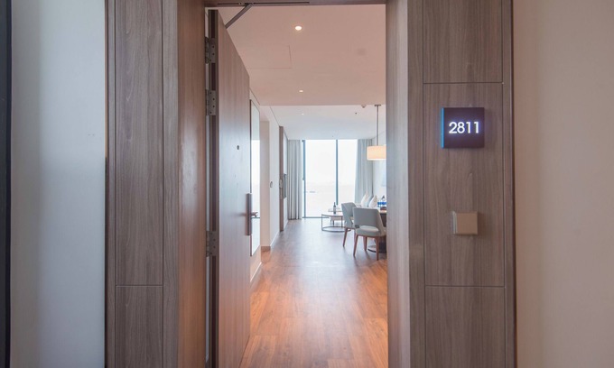 Ha Long Apartment | 2BR Oceanview Escape | A La Carte Ha Long Luxury Condo