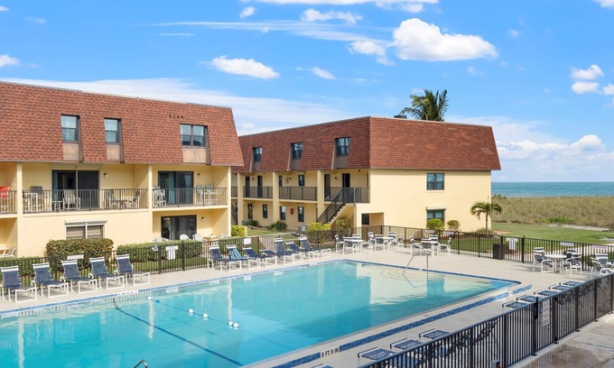 Avon By The Sea Condo | 2BR Sleeps 6 Pool BBQ Steps to Beach for Family Fun! Amazing Location