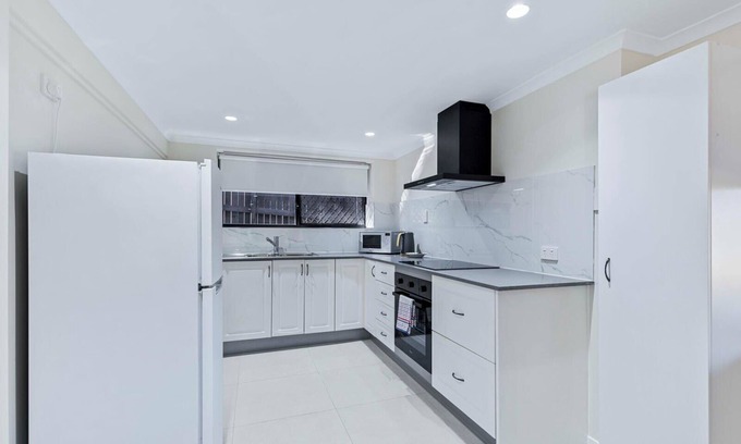 Bald Hills House | 2BR Spacious House in Bald Hills