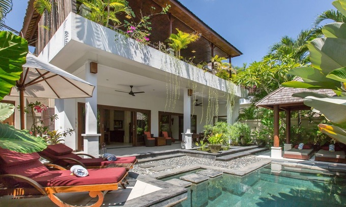 Laksmana Villa | 2BR Villa, 350m To Ku De Ta - Private Pool & A Bale! Spa Available W/Request