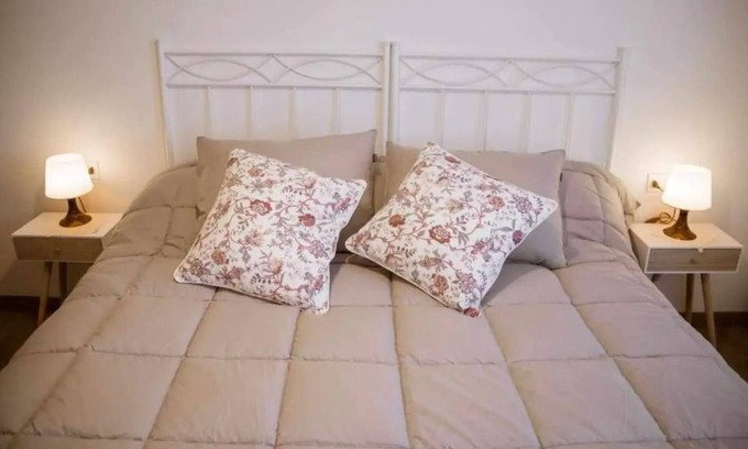 La Portilla House | 2km from the beach