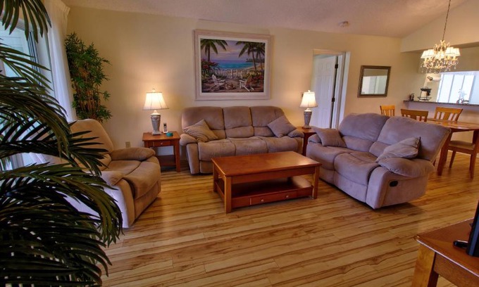 Plantation Apartment | 2nd floor 3BDR Condo In Farmington Vistas on Plantation Golf and CC - 458