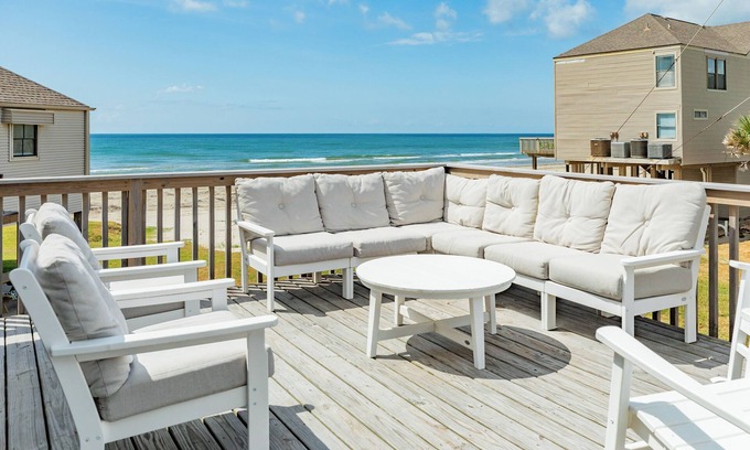 Pirates Beach House | 2nd Row Pirates Beach Home - Great Views & Short Walk to the Beach!