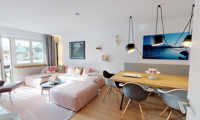 Surlej Apartment | 3 ½ -room apartment on the 1st floor (raised ground floor).
