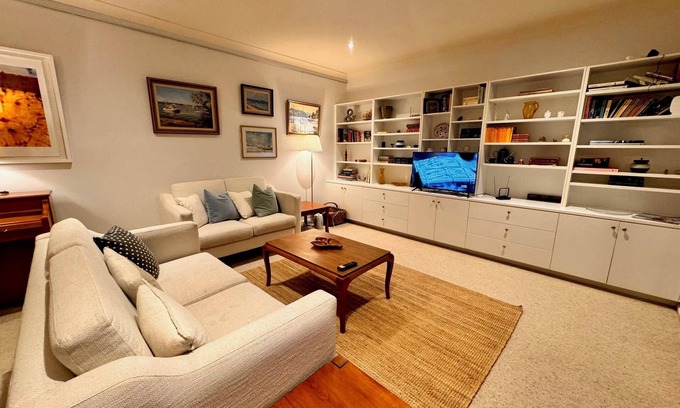 Turner House | 3 Bdrm/2 Bthrm House A walk into Canberra CBD & ANU