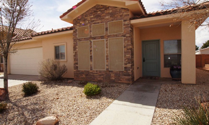Page House | 3 BDRM Home, Minutes From Horseshoe Bend, Antelope Canyon