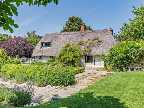 Charlton-on-Otmoor House | 3 Bed in Cotswold 95715