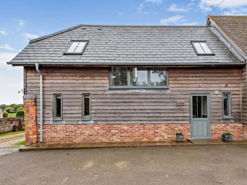 Woodfalls House | 3 Bed in Fordingbridge 66130