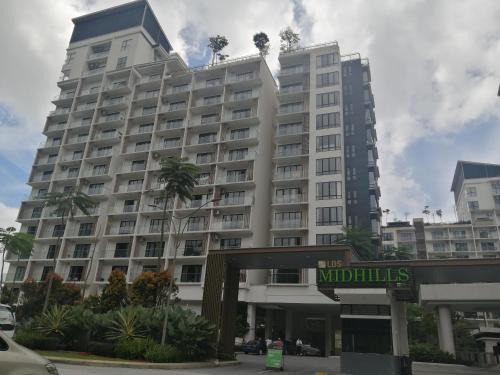Genting Highlands Apartment | 3 bedroom 12pax Midhills pool view free WIFI