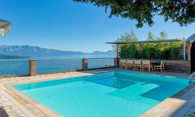 Spanokhorion Villa | 3 bedroom/5 bathr Villa/private pool/breathtaking sea views/6mins from beach