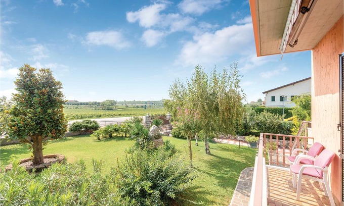 Cavaion Veronese Apartment | 3 bedroom accommodation in Cavaion Veronese (VR)