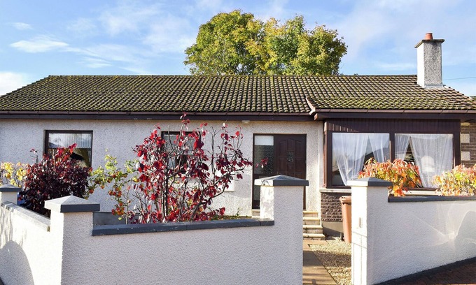Cromarty Firth Cottage | 3 bedroom accommodation in Alness, near Invergordon