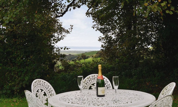 North Buckland Cottage | 3 bedroom accommodation in Boode, near Braunton