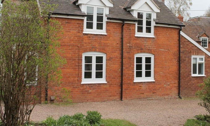 Hay-on-Wye Cottage | 3 bedroom accommodation in Bishop’s Frome, near Ledbury