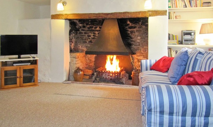 Puncknowle House | 3 bedroom accommodation in Puncknowle, near Dorchester