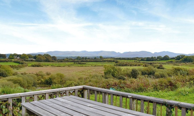 Pentraeth Cottage | 3 bedroom accommodation in Llanbedrgoch, near Benllech