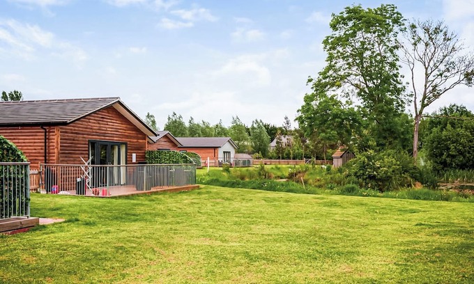 Flaxton Ski Chalet | 3 bedroom accommodation in Flaxton