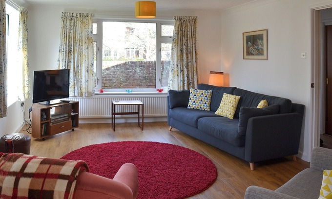 Topsham Cottage | 3 bedroom accommodation in Topsham