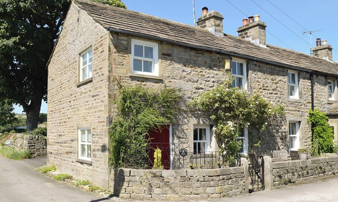 Hebden Cottage | 3 bedroom accommodation in Hebden, near Grassington