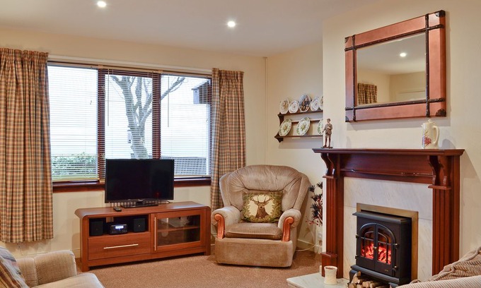 Strone Cabin | 3 bedroom accommodation in Strone, near Dunoon