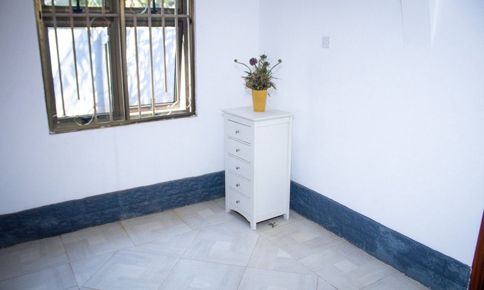 Oyarifa Apartment | 3-bedroom apartment in charming Oyarifa with WiFi, AC