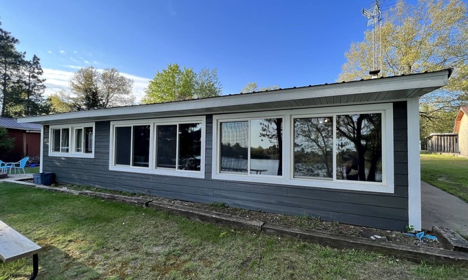Willard Cabin | 3 Bedroom Cabin on the lake with Recreational trail access