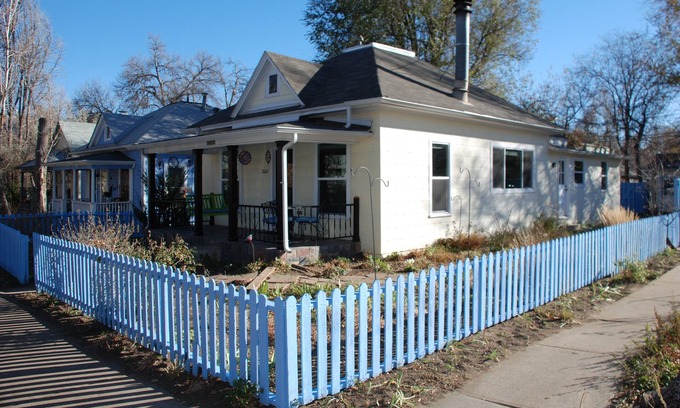 Goss - Grove House | 3 Bedroom Home in Central Boulder