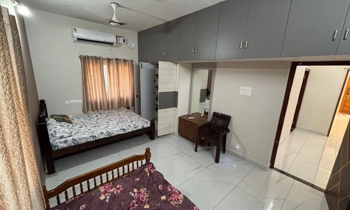 Tiruchirappalli House | 3-Bedroom House with large Hall, Dinning,kitchen in Tiruchirappalli with AC,WiFi