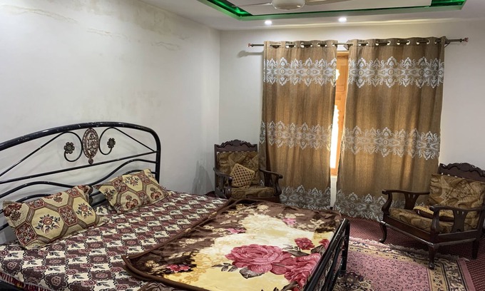 Skardu House | 3-bedroom house near Skardu Airport with kitchen