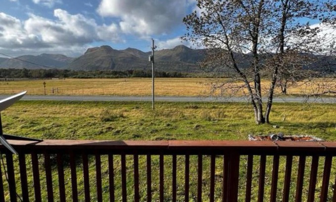 Chiniak House | 3-bedroom house with rural ranch setting near Kodiak with WiFi