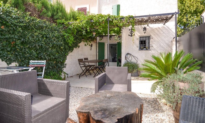 Maillane House | 3 bedroom lovely home in Maillane