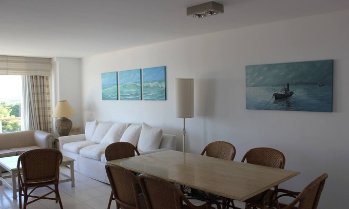 La Barra Apartment | 3 Bedroom Suite, Ocean View, Maid and Beach Service, Family Friendly