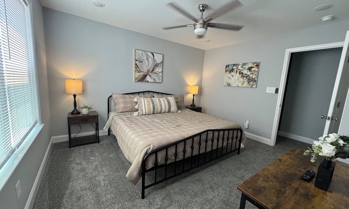 Greenville House | 3-bedroom townhome in superb Greenville with WiFi. Close to ECU and Hospital