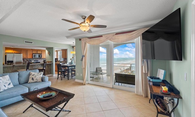 Daytona Beach Condo | 3-bedroom Ocean View Condo w/Pool and Beach access in DBS